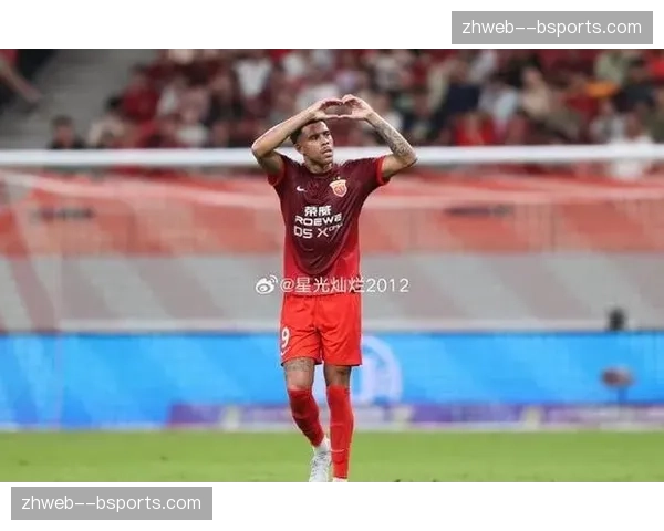 河南古斯塔沃姆布拉锋线 西班牙巴西组合丰富进攻套路